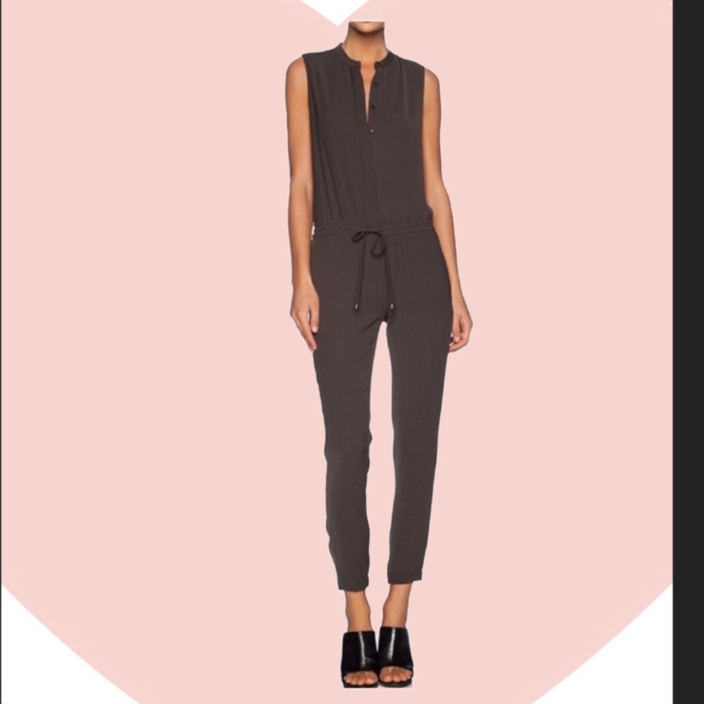 SUMMERTIME | NWT Vince Jumpsuit Olive Green Sz 12